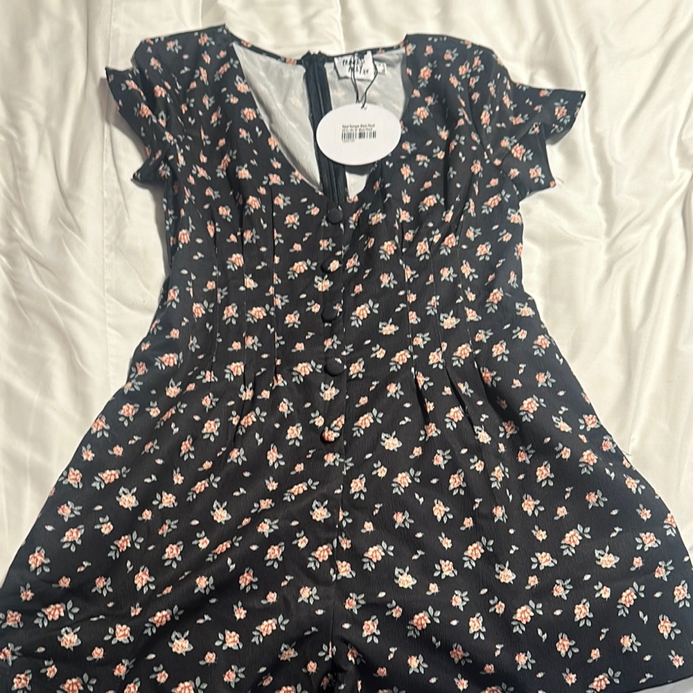 Princess Polly Black Floral Rompwe